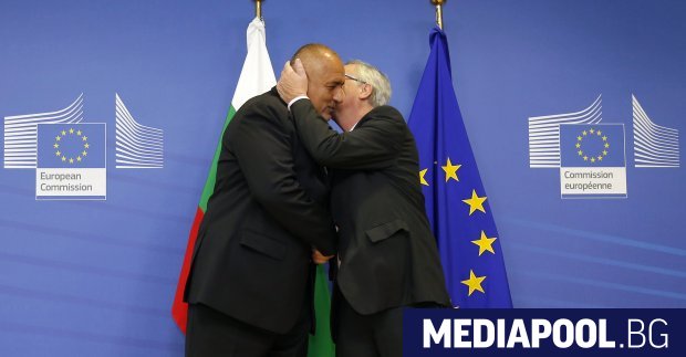 Вече 11-та година България се проваля в борбата с корупцията