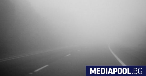 Видимостта по магистрала Тракия в района на Пловдив е намалена