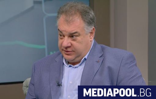 Мирослав Ненков Фирмата на зетя на подалия оставка здравен министър