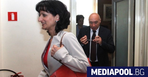 Карина Караиванова сн БГНЕС Комисията за финансов надзор КФН съвсем