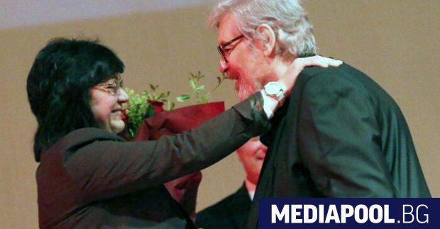 Залозите около предстоящия конгрес на БСП се повишиха значително след