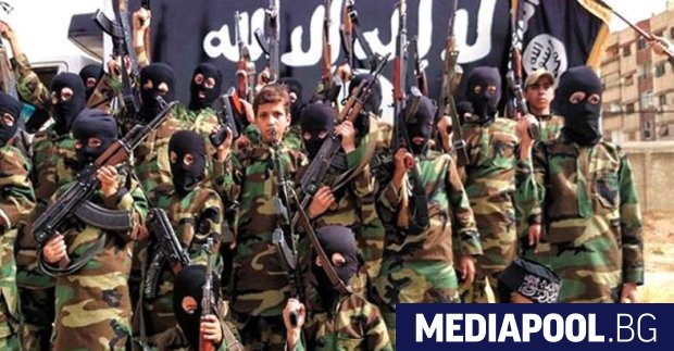В резултат на последните си военни поражения терористичната групировка Ислямска
