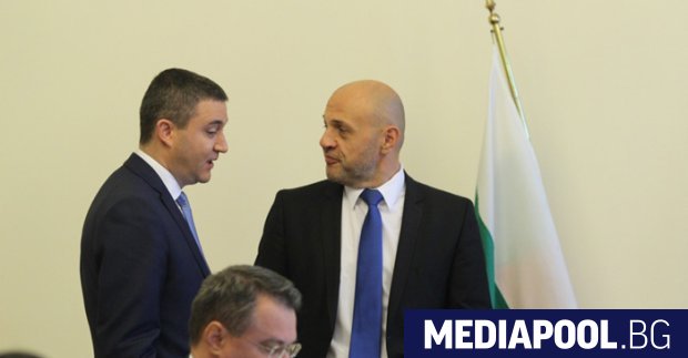 Финансовият министър Владислав Горанов и вицепремиера Томислав Дончев Парите за