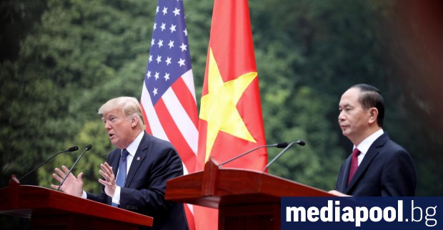Доналд Тръмп и президентът на Виетнам Чан Дай Куанг по