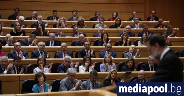 Започна заседанието на испанския Сенат на което да се реши