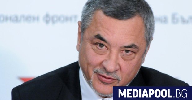 Валери Симеонов беще преизбран за лидер на НФСБ Партията на