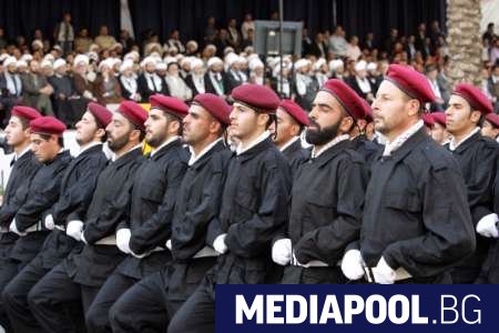 Ливанското шиитско движение Хизбула, което бе разкритикувано от премиера Саад