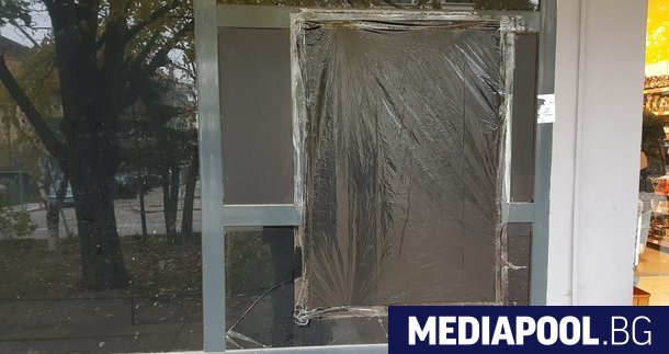 Снимка БНР Пети банкомат бе взривен в София за малко