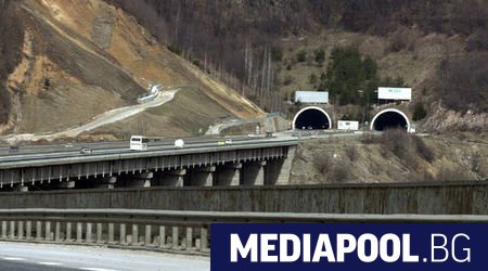Жеnа загина след като падна от високия 100 метра мост