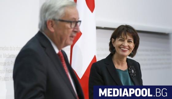 Президентката на Швейцария Дорис Лойтхард и председателят на Европейската комисия