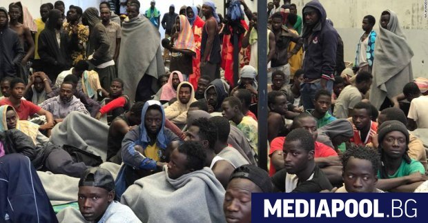 Център за мигранти в Либия Вицепремиерът на либийското правителство на