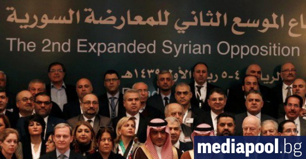 Представители на сирийската опозиция успяха да се споразумеят да изпратят