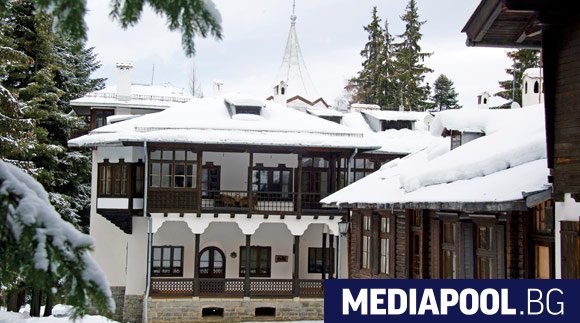 Резиденцията Царска Бистрица Двама министри от ГЕРБ отрекоха в петък