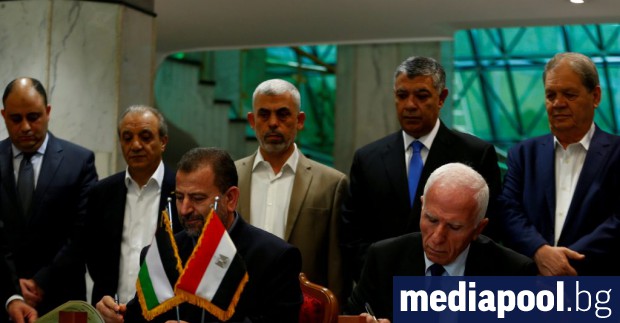 Подписването на споразумението между Фатах и Хамас на 12 октомври