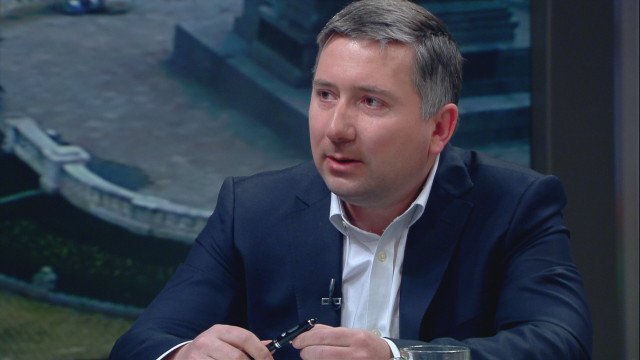 Иво Прокопиев: Държавата е под контрола на няколко души