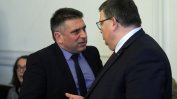 "Гражданинът" Цацаров иска разваляне на приватизационни сделки