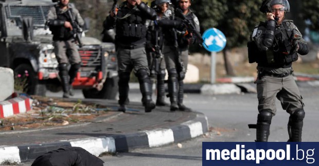 Трима палестинци бяха застреляни от израелски войници днес в ивицата