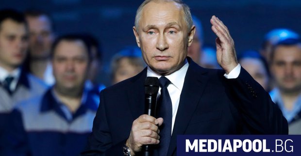 Владимир Путин Парламентарно представената руска партия Справедлива Русия официално реши