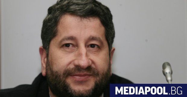 Очаквано президентът Радев наложи вето на Закона за противодействие на