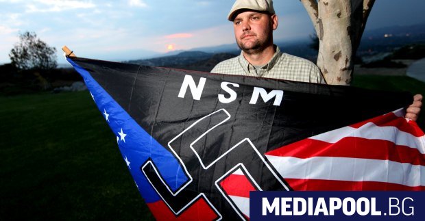 Най мрачният час филм в който се подчертават куражът и