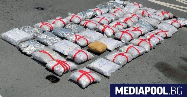 Рекордните 7 тона кокаин заловиха белгийски митничари в пристанището на