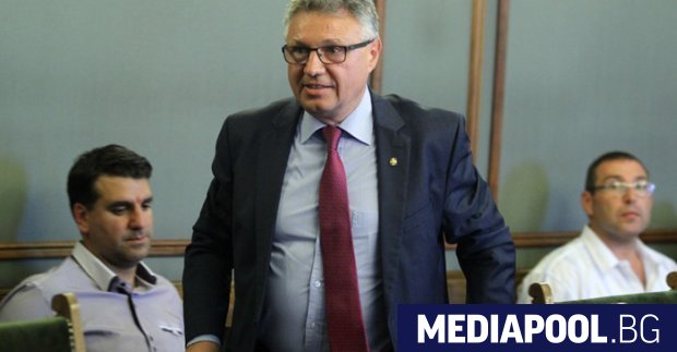 Импровизациите в отбраната стават все по опасни докато браним Пирин и