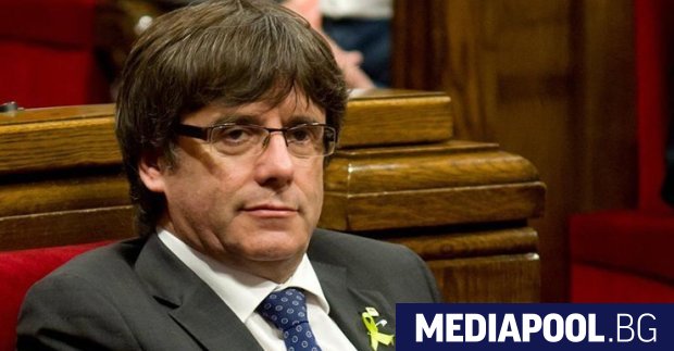 Във вторник в парламента на Каталуния би трябвало да се