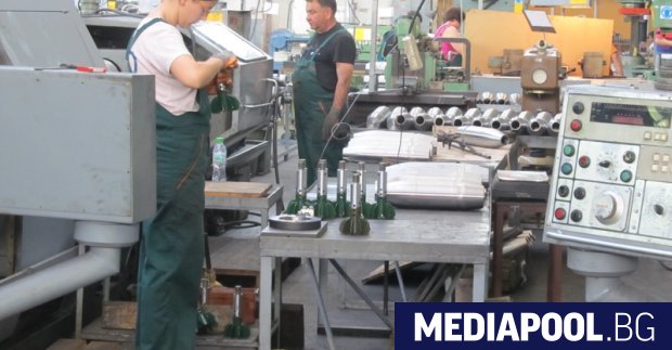 Държавният оръжеен търговец Кинтекс подготвя нови договори за продукцията на