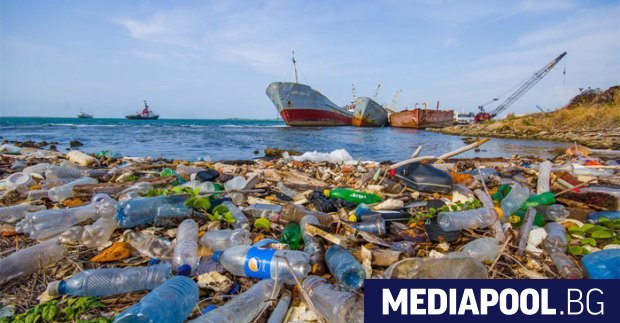 Стратегия за намаляване и пълно рециклиране на тоновете пластмасови отпадъци