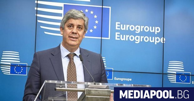 Новият председател на Еврогрупата, португалският министър на финансите Мариу Сентену