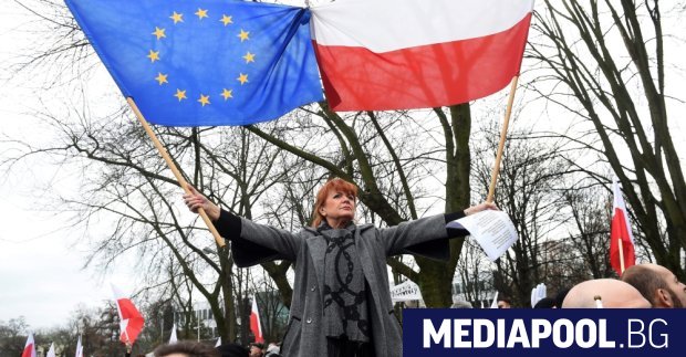 Полският Национален съвет за радио и телевизия съобщи че е