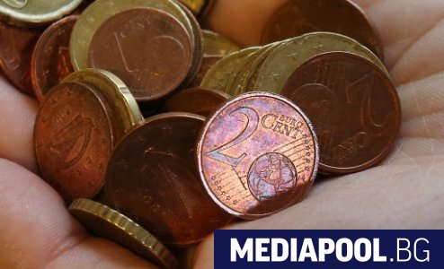 Финансовите министри от еврозоната отпуснаха на Гърция 6 7 милиарда евро