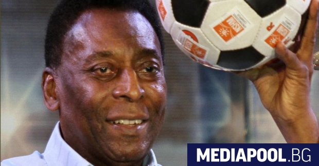 Легендата на световния футбол Пеле 77 г е в болницата