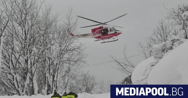 Двама скиори загинаха при лавина в Апенините съобщиха информационните агенции