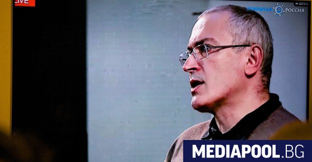 Михаил Ходорковски Руският олигарх Михаил Ходорковски станал дисидент каза в