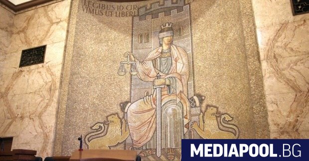 Върховният касационен съд ВКС поиска в сряда от Конституционния съд