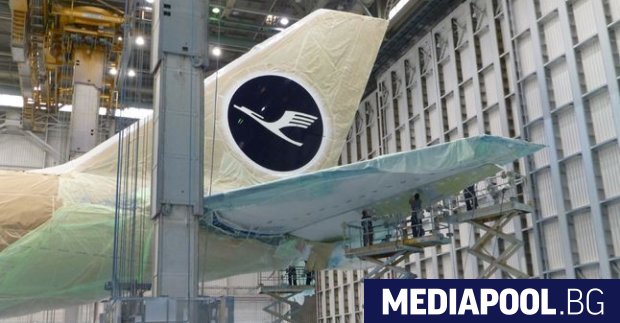 Новият знак върху опашката на самолетите на Луфтханза Немската авиокомпания