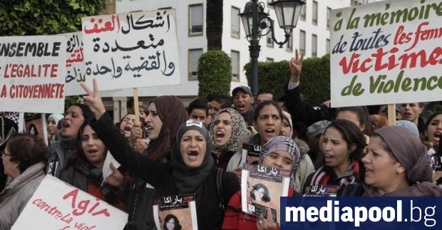 Парламентът в Мароко прие окончателно закон, наказващ насилието срещу жени.