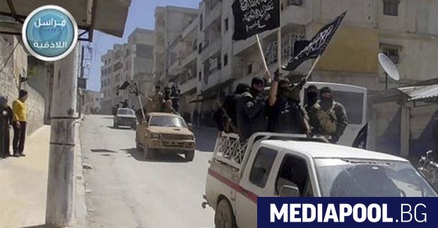 Две големи ислямистки бунтовнически групи действащи в северна Сирия се