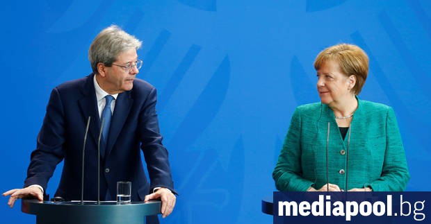 Паоло Джентилони и Ангела Меркел по време на пресконференцията в