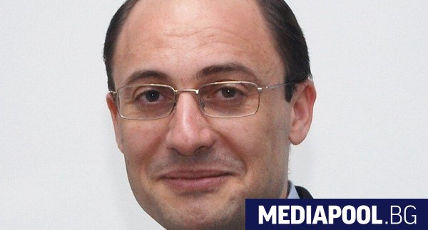 Ангел Джалъзов Новият главен изпълнителен директор на Българската банка за