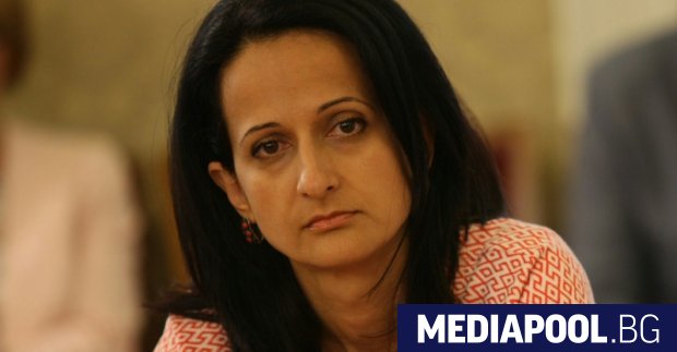 Карина Караиванова Председателят на Комисията за финансов надзор Карина Караиванова