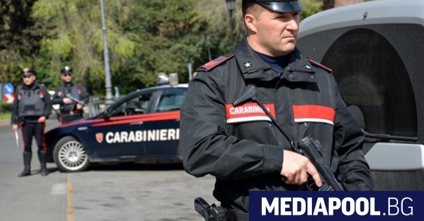 Мъж откри огън от кола срещу минувачи в централния италиански