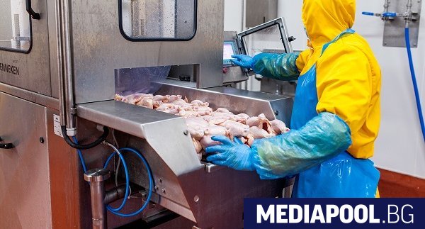 Производителят на продукти от птиче месо Градус излиза на Българската
