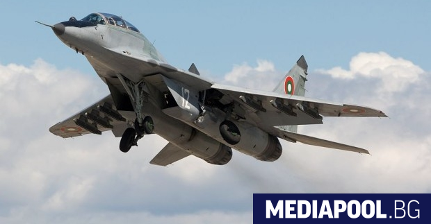 Изтребител МиГ 29 България е зависима от Русия във военната