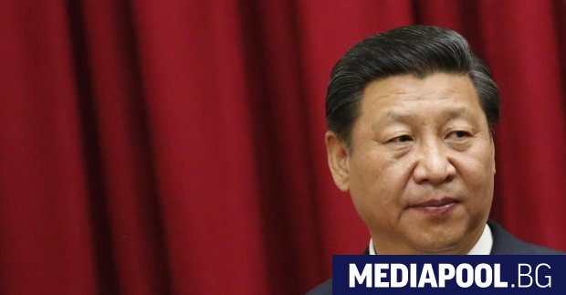 Управляващата комунистическа партия в Китай предложи премахване на конституционното ограничение