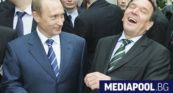 Путин и Шрьодер ЕС трябва да приеме санкции и срещу
