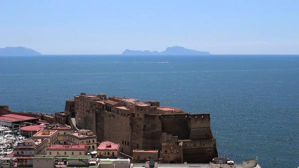 Древен пристанищен град беше открит край Неапол