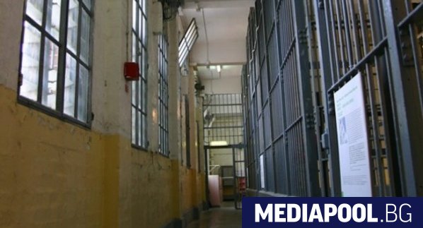 Софийски затвор Ако двама строго охранявани убийци с близки до