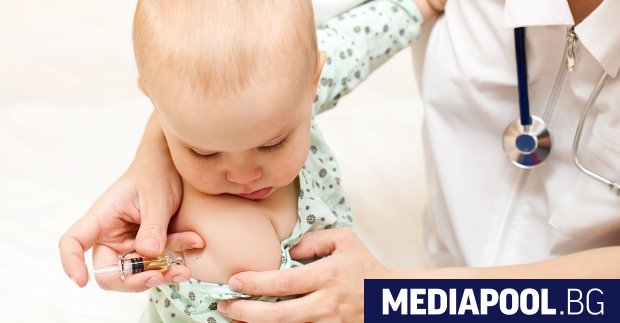 Министерството на здравеопазването обсъжда допълването на имунизационния календар с ваксина